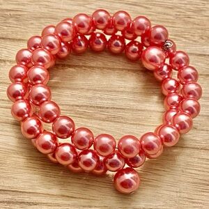 Elegant Pink Pearl Bracelet